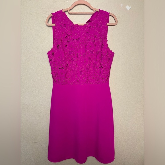 Laundry by Shelli Segal Electric Pink Floral Embroidered Overlay Sheath Dress 10 - Picture 4 of 13